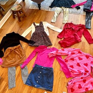 Girls fall/winter clothing lot size M